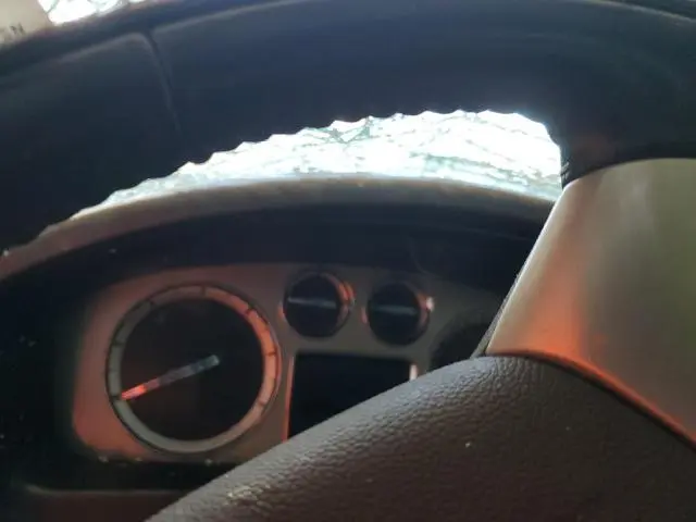 2010 CADILLAC ESCALADE