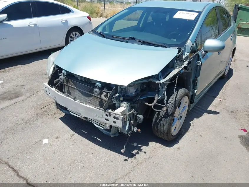 2013 TOYOTA PRIUS FIVE