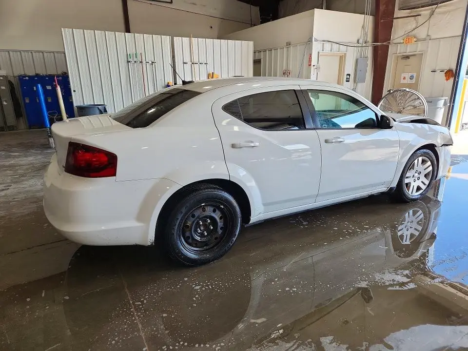 2012 DODGE AVENGER SXT  
