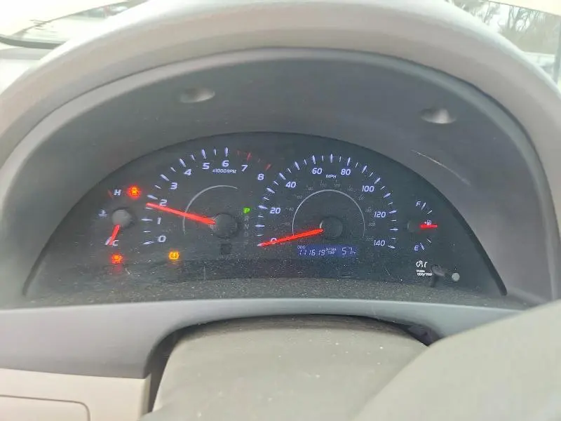 2011 TOYOTA CAMRY BASE  