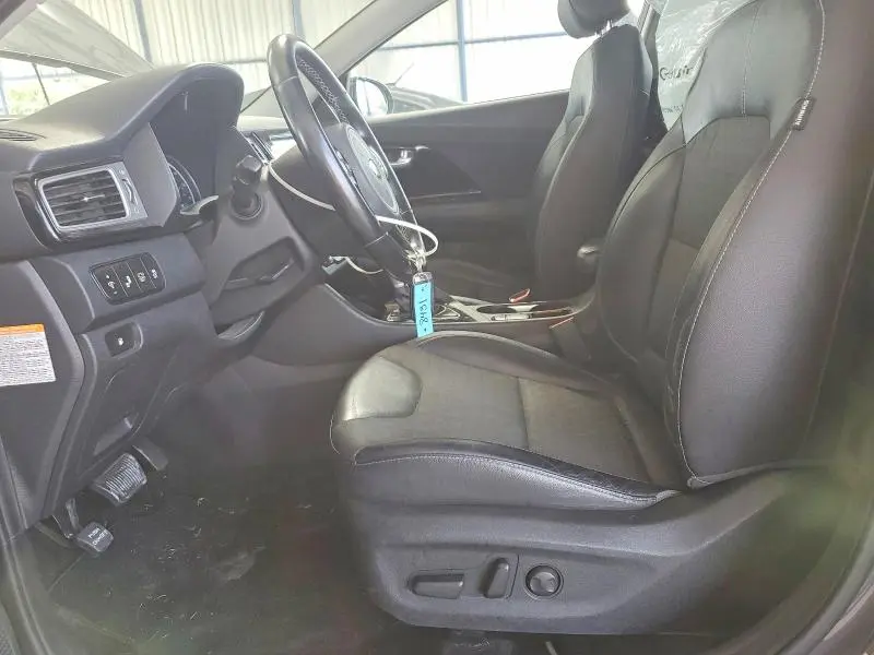 2018 KIA NIRO EX  