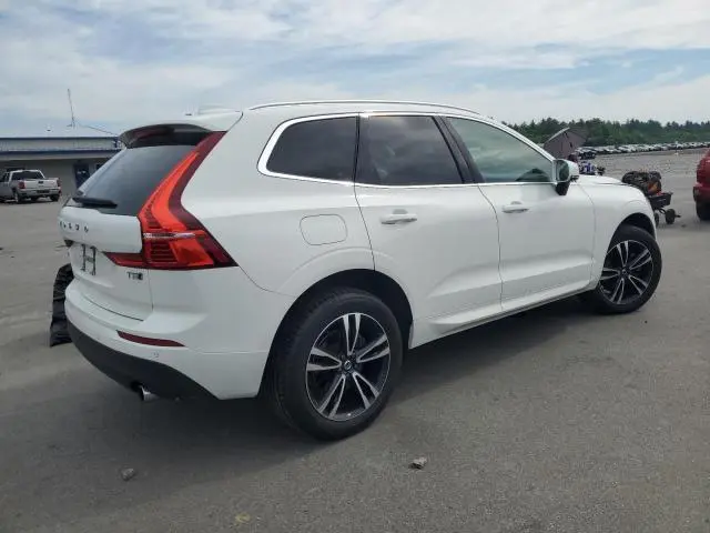 2021 VOLVO XC60 T5 MOMENTUM  