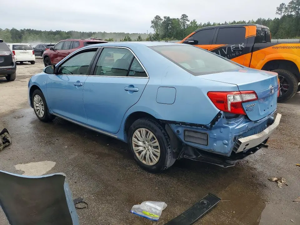 2012 TOYOTA CAMRY LE  