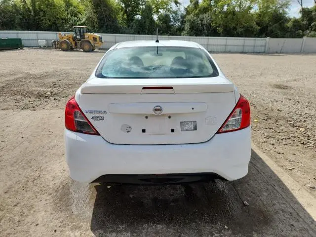 2017 NISSAN VERSA S  