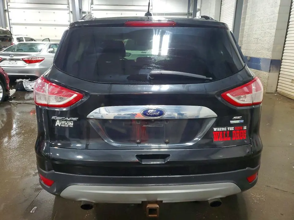 2015 FORD ESCAPE SE  
