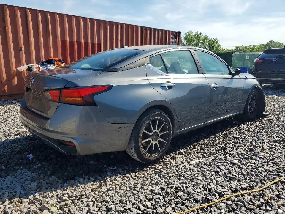 2019 NISSAN ALTIMA S  