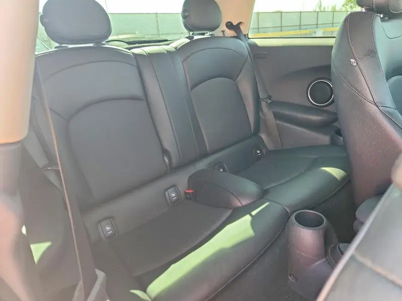 2015 MINI COOPER S  