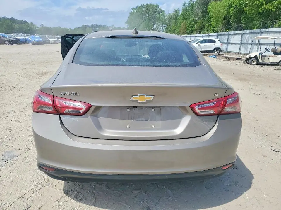 2022 CHEVROLET MALIBU LT  