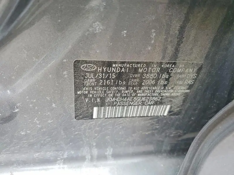 2016 HYUNDAI ELANTRA SE  