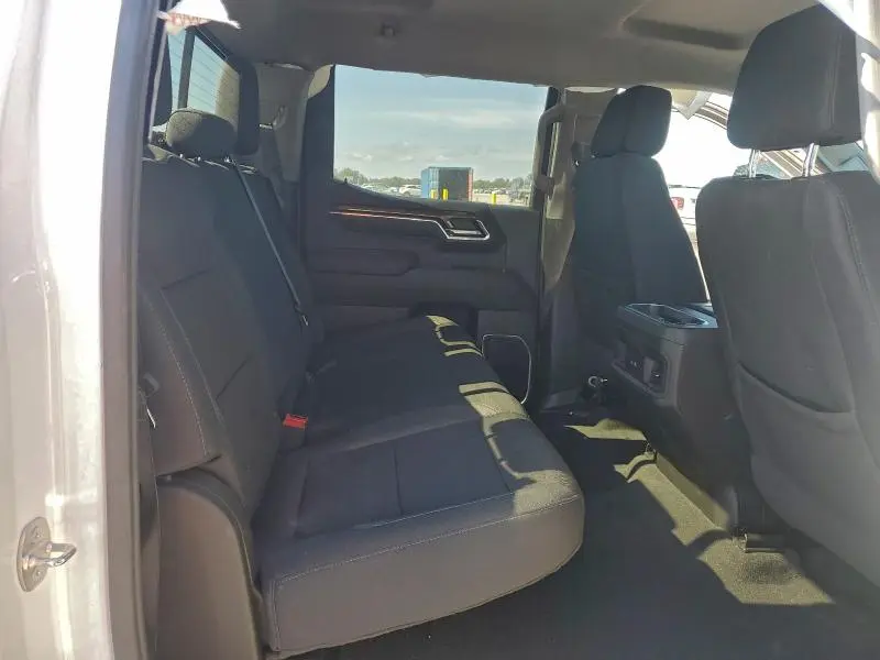 2024 CHEVROLET SILVERADO C1500 RST  