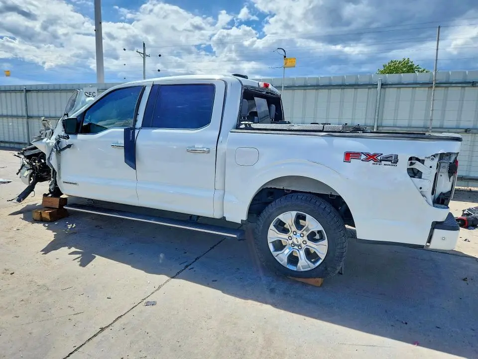 2022 FORD F150 SUPERCREW  