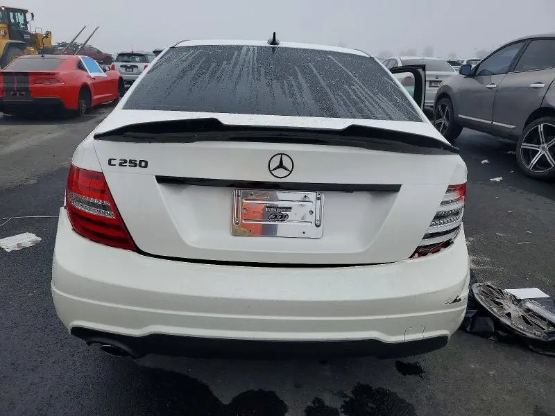 2014 MERCEDES-BENZ C 250  