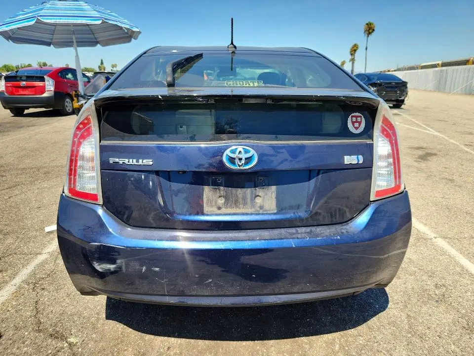 2013 TOYOTA PRIUS THREE  