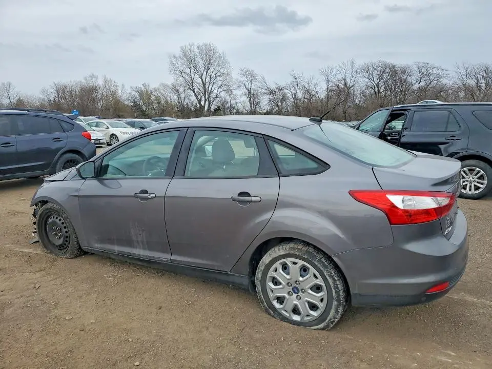 2012 FORD FOCUS SE  