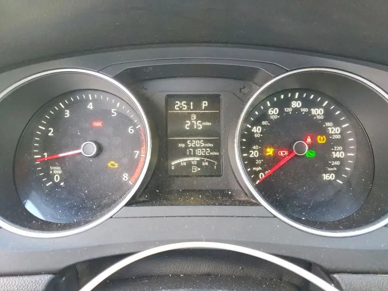 2015 VOLKSWAGEN JETTA SE  
