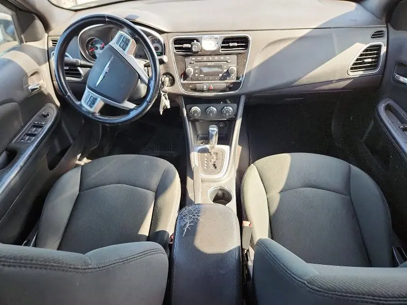 2011 CHRYSLER 200 TOURING  