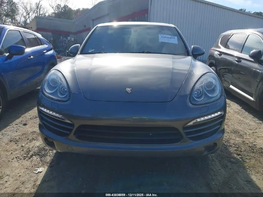 2012 PORSCHE CAYENNE  