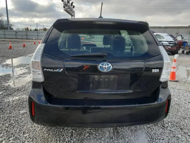 2014 TOYOTA PRIUS V   