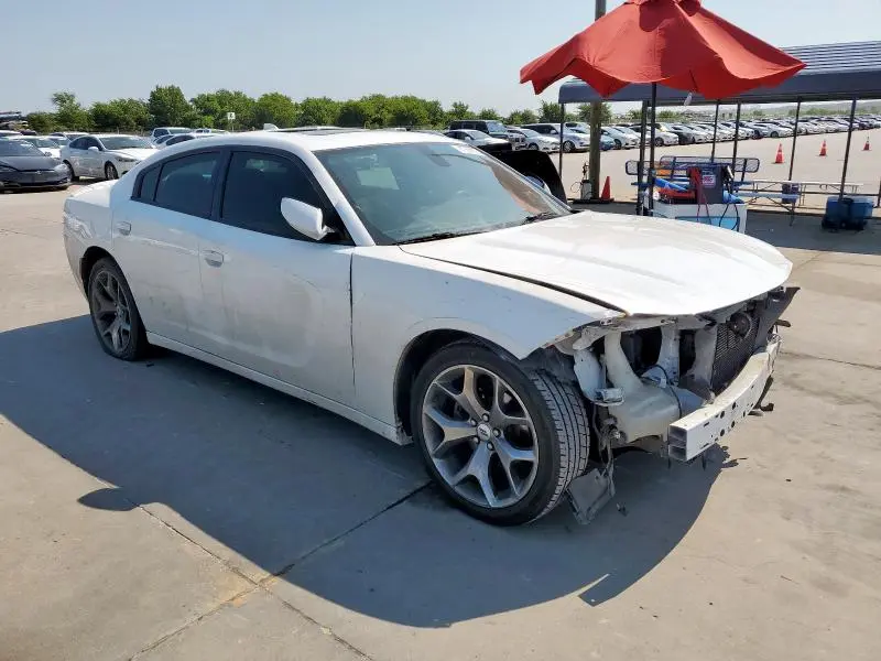 2017 DODGE CHARGER SXT  