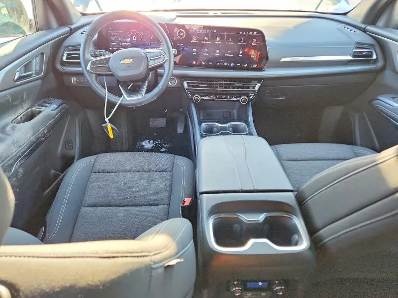 2024 CHEVROLET TRAVERSE LS  