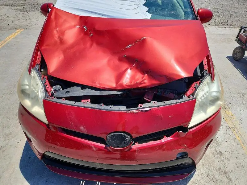 2013 TOYOTA PRIUS TWO  