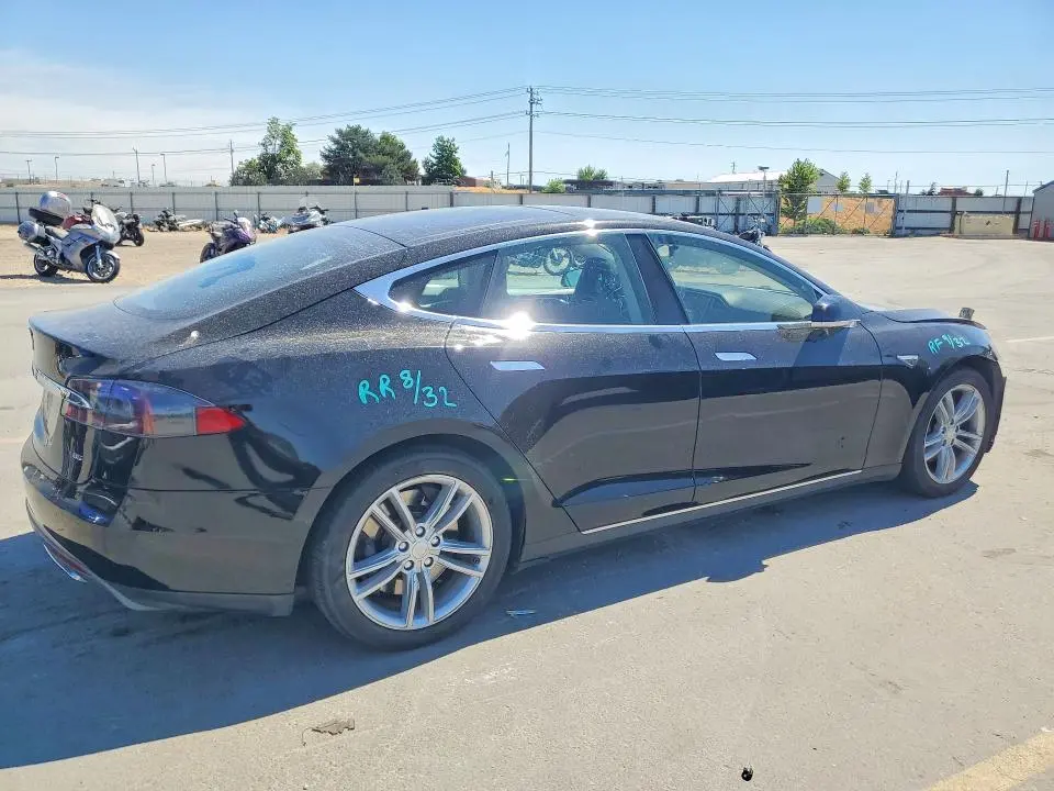 2014 TESLA MODEL S   