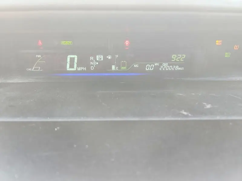 2016 TOYOTA PRIUS V TWO  
