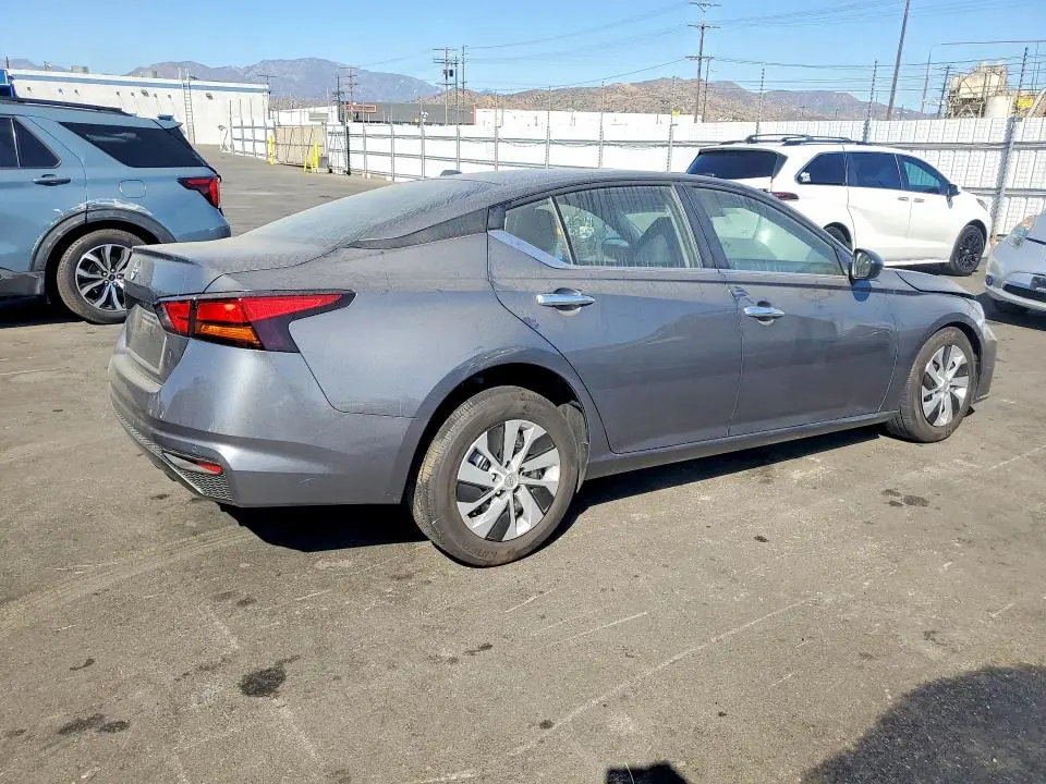 2025 NISSAN ALTIMA S  