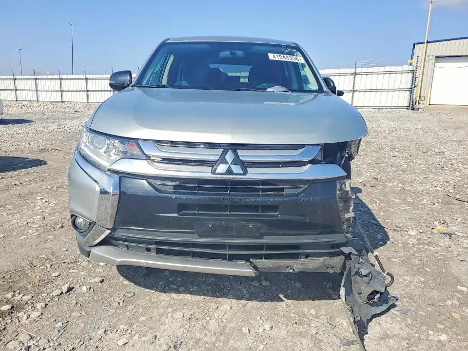 2018 MITSUBISHI OUTLANDER SE  