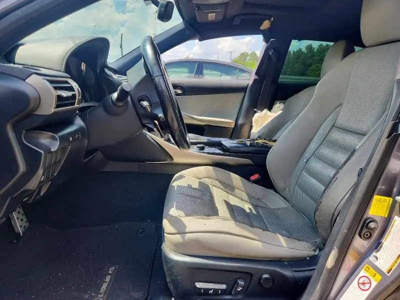 2016 LEXUS IS 200T  