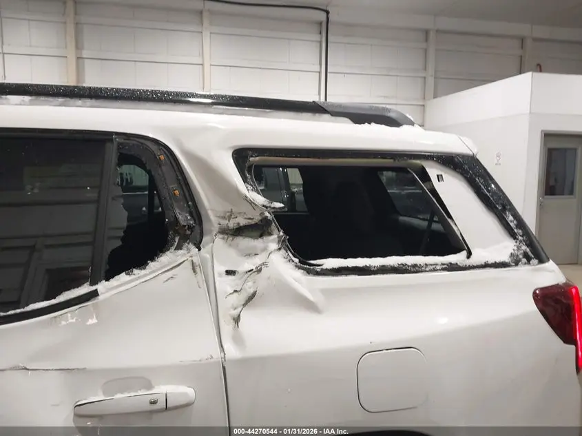 2022 GMC ACADIA FWD SLE