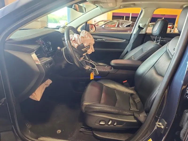 2019 CADILLAC XT5 LUXURY  