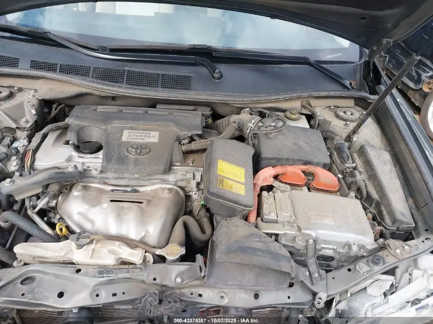 2013 TOYOTA CAMRY HYBRID XLE