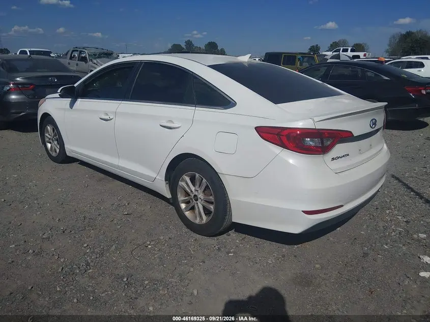 2015 HYUNDAI SONATA SE