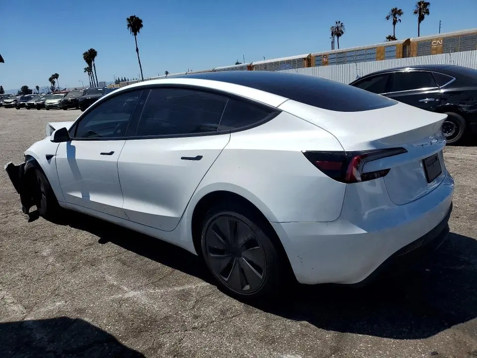 2026 TESLA MODEL 3   