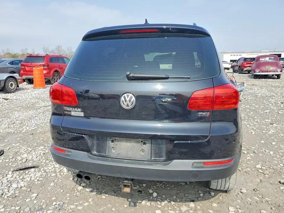 2017 VOLKSWAGEN TIGUAN S  