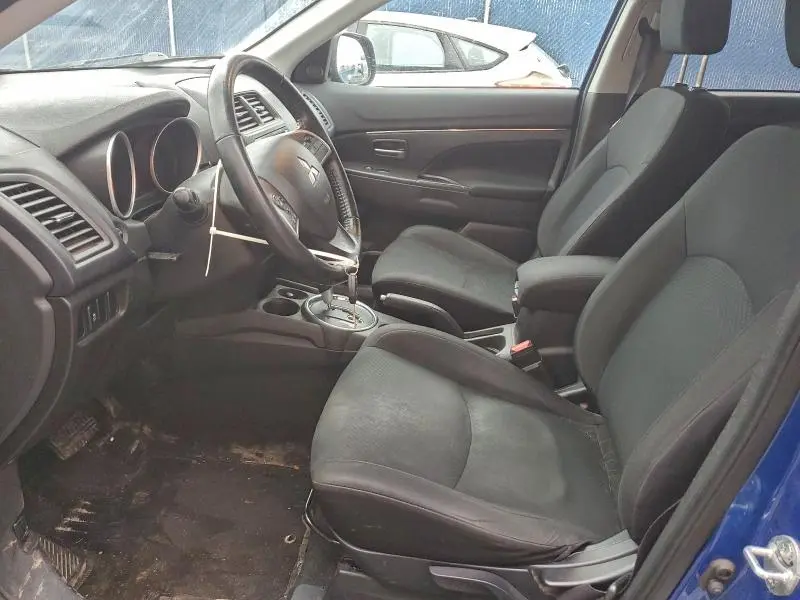 2015 MITSUBISHI RVR SE  