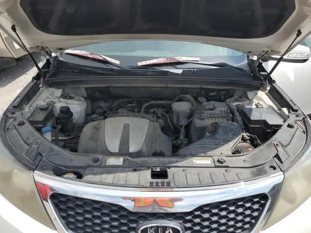 2011 KIA SORENTO BASE  