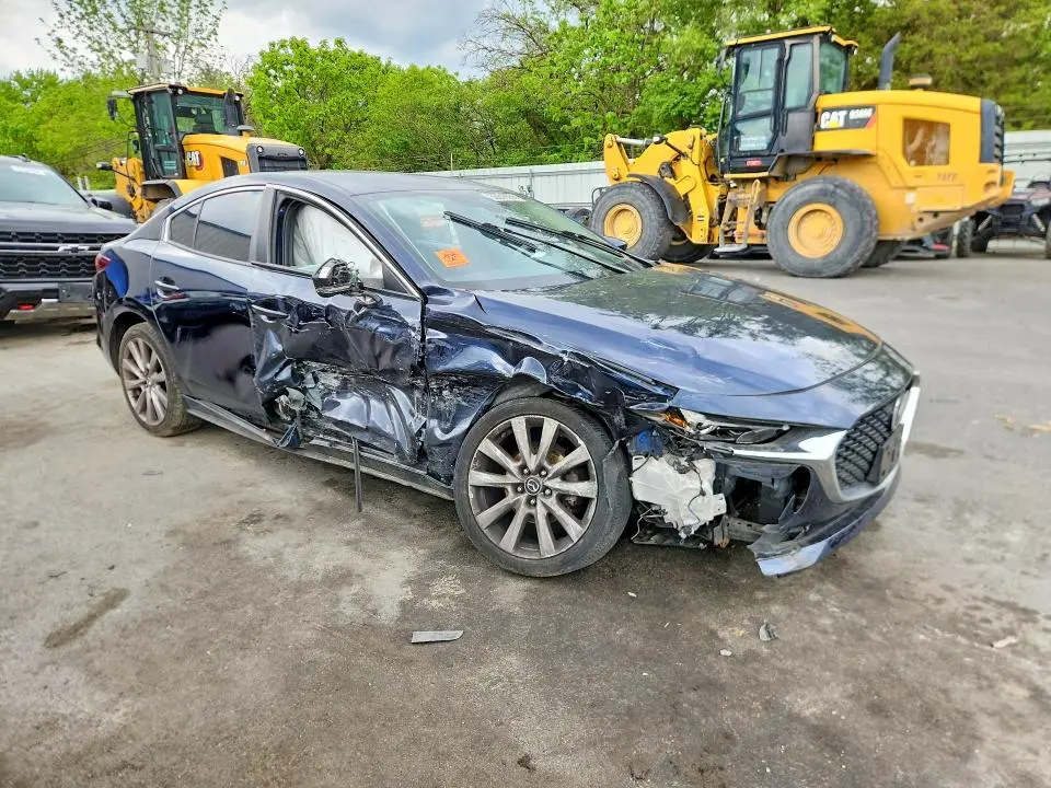 2021 MAZDA 3 SELECT  