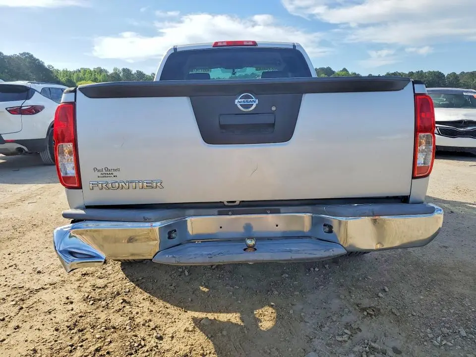 2014 NISSAN FRONTIER S  