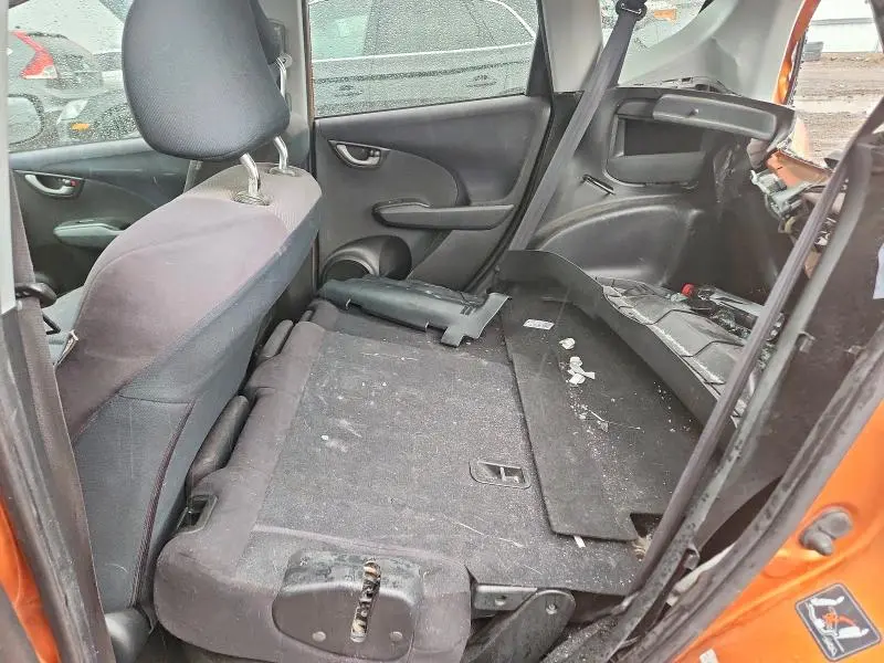 2010 HONDA FIT SPORT  