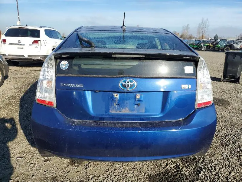 2011 TOYOTA PRIUS   