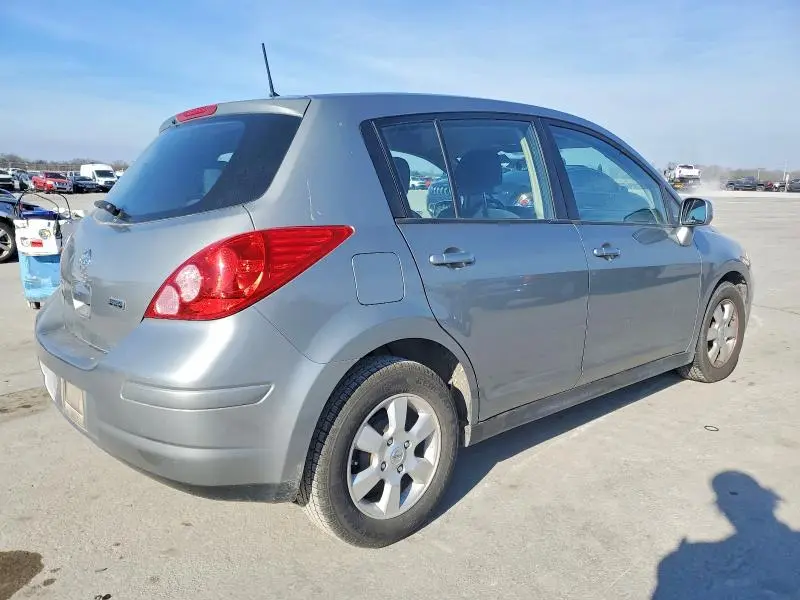 2012 NISSAN VERSA S  