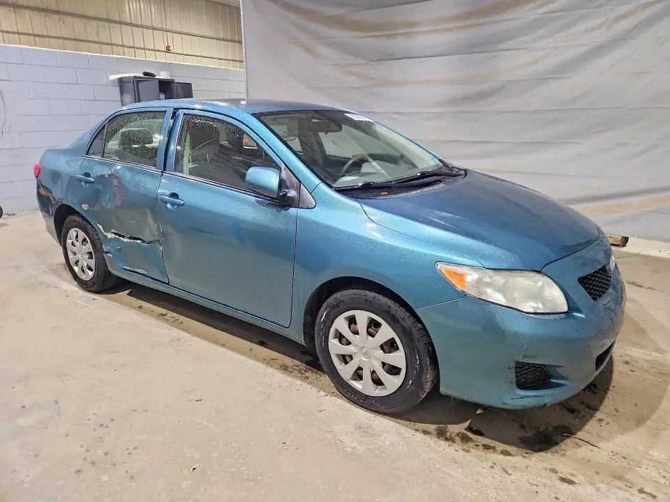 2010 TOYOTA COROLLA LE  