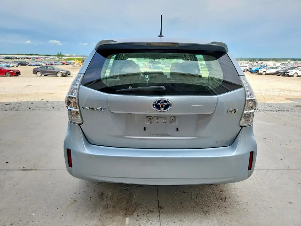2013 TOYOTA PRIUS V THREE  