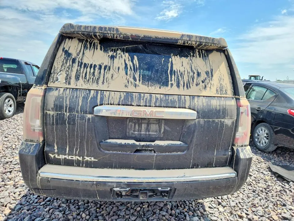 2016 GMC YUKON XL DENALI  