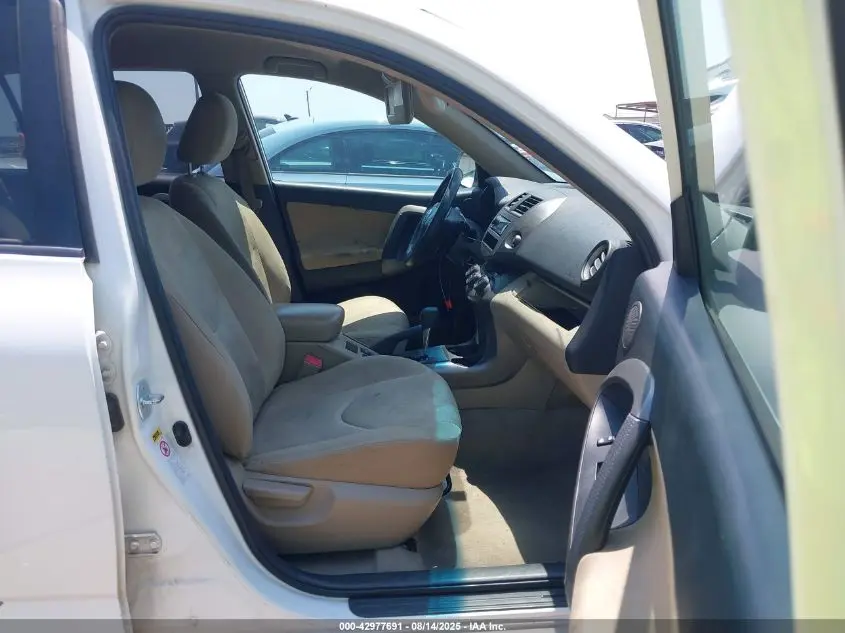 2010 TOYOTA RAV4 BASE V6