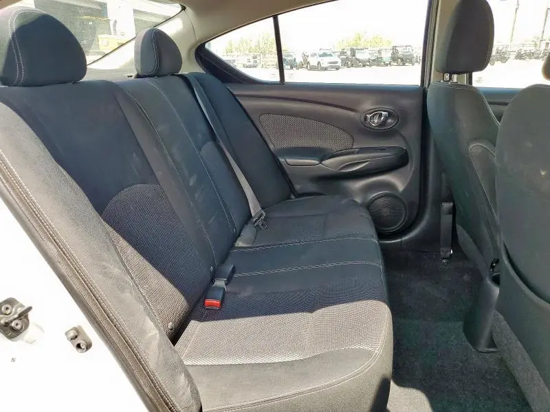 2015 NISSAN VERSA S  