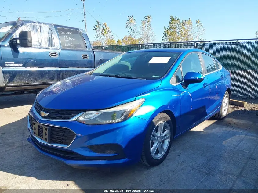 2017 CHEVROLET CRUZE LT AUTO