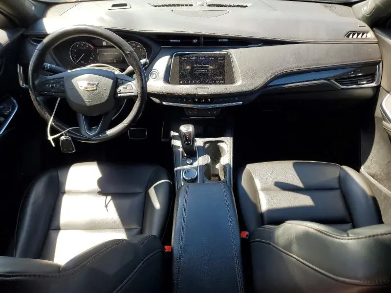 2019 CADILLAC XT4 SPORT  